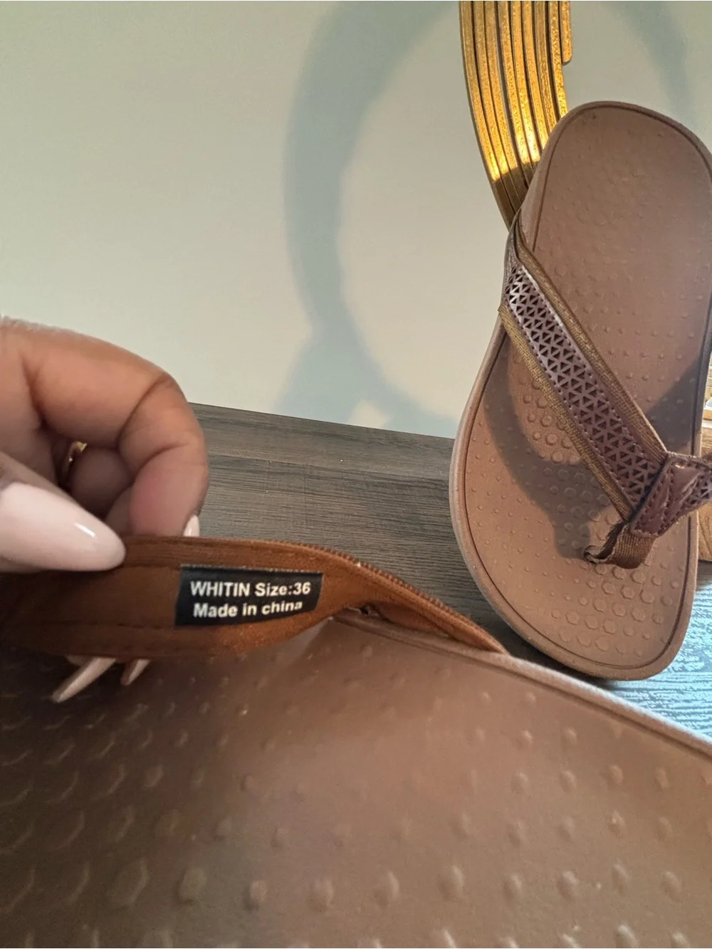 WHITIN Brown Womens Foam Thong Sandals